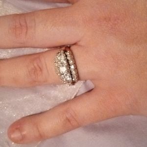 14k gold diamond Hallmark ring 7 1/2